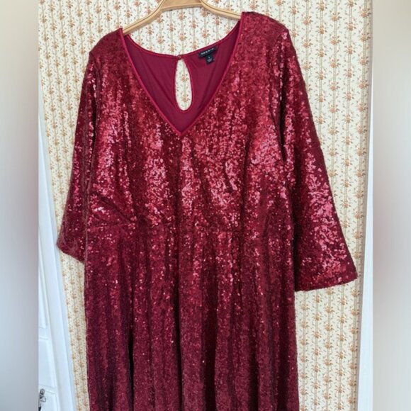 Torrid Mini Sequins Holiday Skater Dress in Burgundy | 1X - Picture 6 of 9